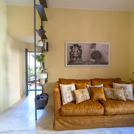 Bernini Stay, Next To Trevi Fountain Apartamento